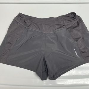 Fully lined Brooks running shorts size S